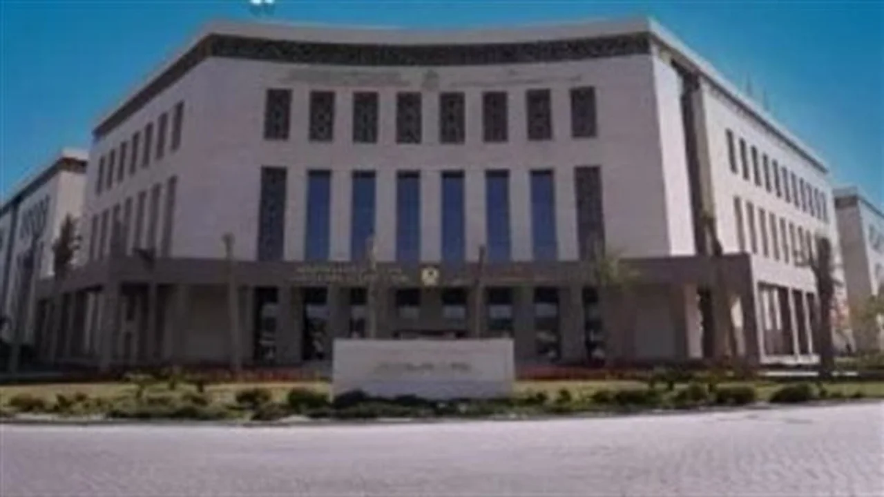 تغيير المناهج التعليمية.. إدراج الاستثمار في المحافظ الرقمية لطلاب المدارس خلال الفترة المقبلة